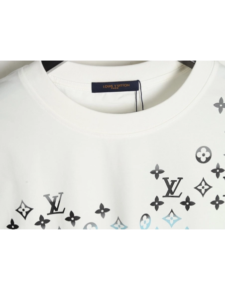 Louis Vuitton Gradient Digital Print Short Sleeve T-shirt,Louis Vuitton