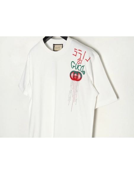 Gucci shoulder contrast logo tassel embroidered short sleeve T-shirt,Gucci