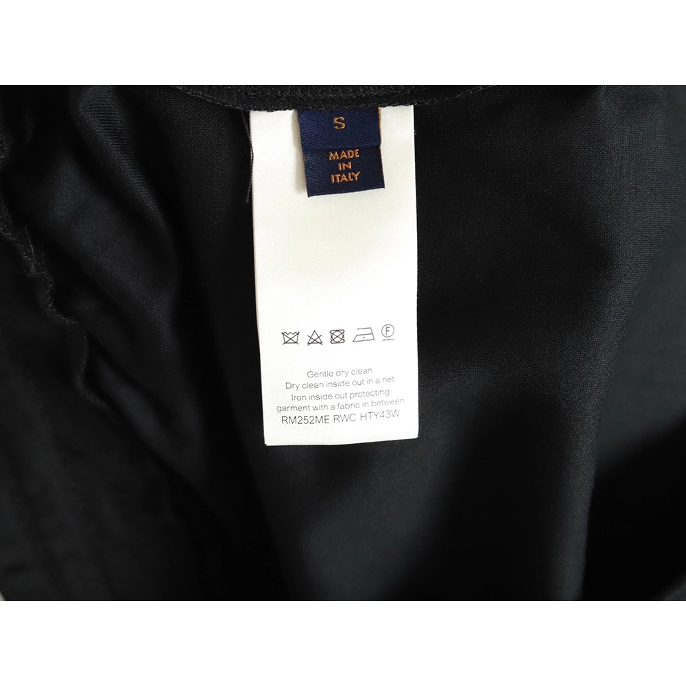 Louis Vuitton Rhinestone-embellished knitted shorts,Louis Vuitton