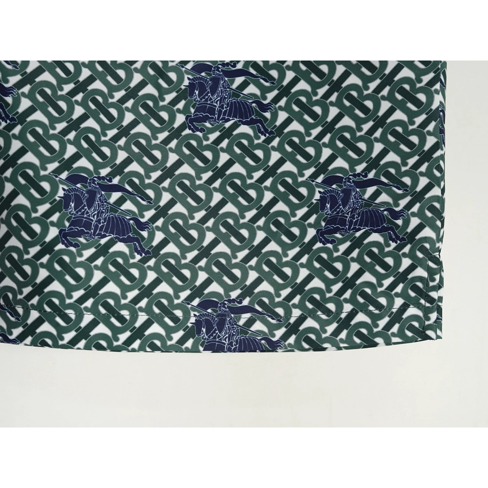 Burberry Warhorse Print Shorts TSK1,Burberry