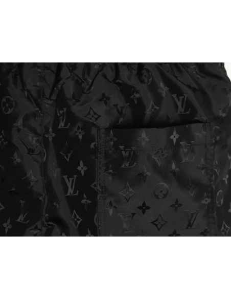 Louis Vuitton all over print monogram zip up shorts,Louis Vuitton