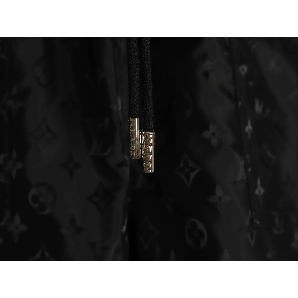 Louis Vuitton all over print monogram zip up shorts,Louis Vuitton