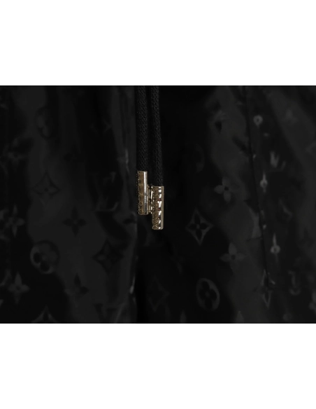 Louis Vuitton all over print monogram zip up shorts,Louis Vuitton