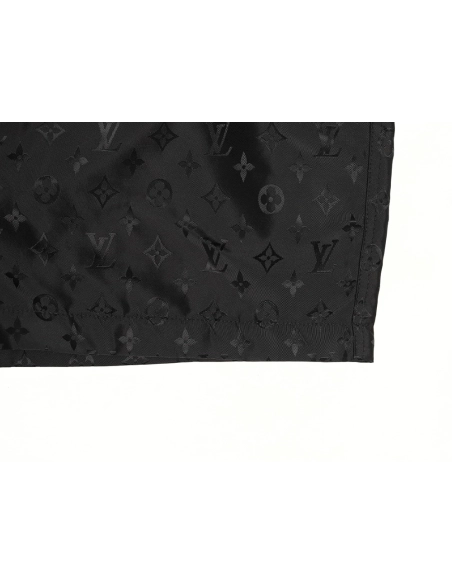Louis Vuitton all over print monogram zip up shorts,Louis Vuitton