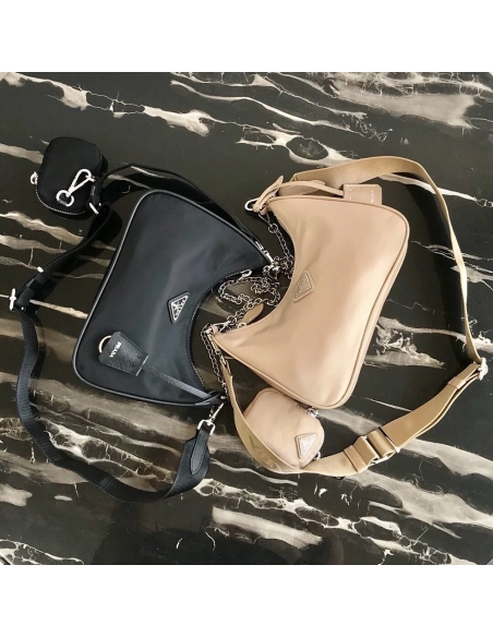 Prada Bags P83890 22X12X6cm