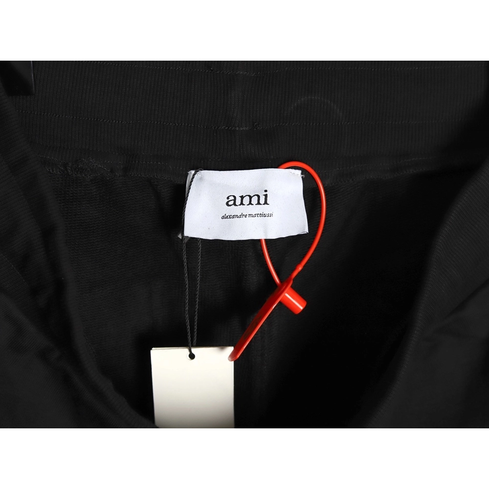 Ami Paris Heart Embroidered Shorts TSK1,Ami