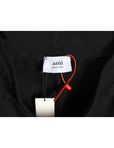 Ami Paris Heart Embroidered Shorts TSK1,Ami