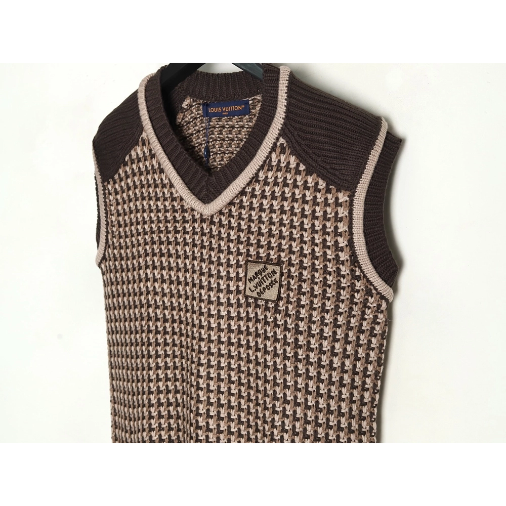 Louis Vuitton Brown Check Jacquard Knit Vest,Louis Vuitton