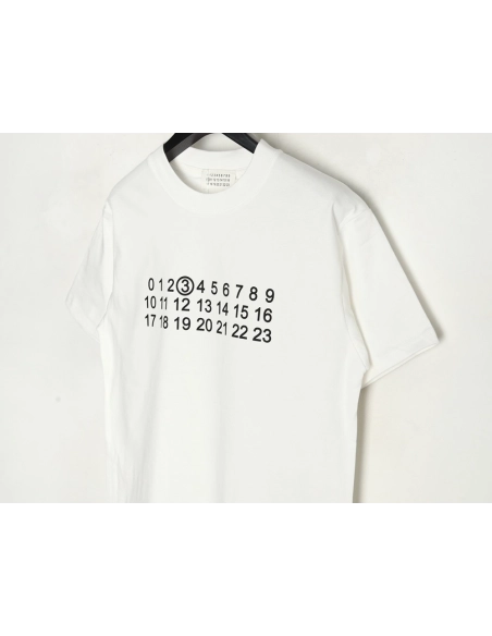 Maison Margiela alphanumeric print short-sleeved T-shirt,Maison Margiela