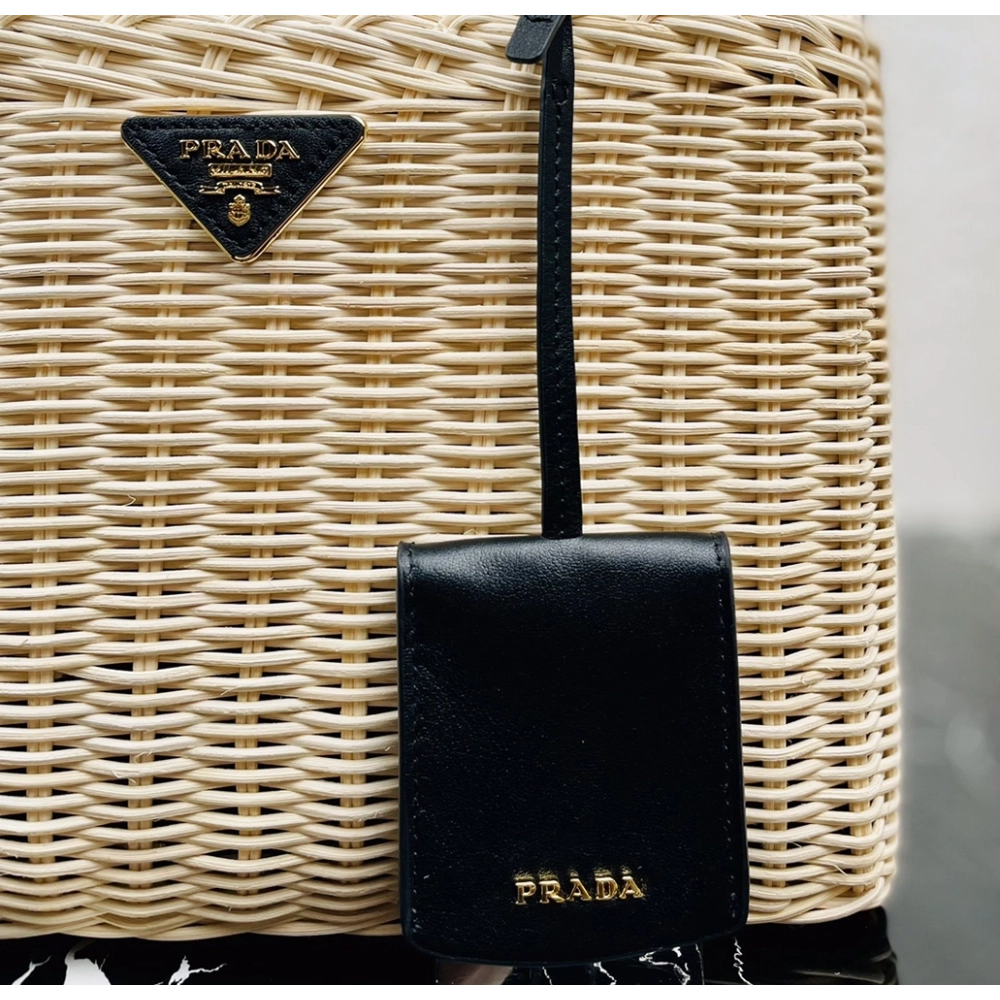 Prada Bags 1BG835 26X18X11.5cm