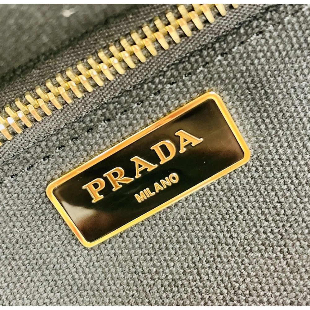 Prada Bags 1BG835 26X18X11.5cm