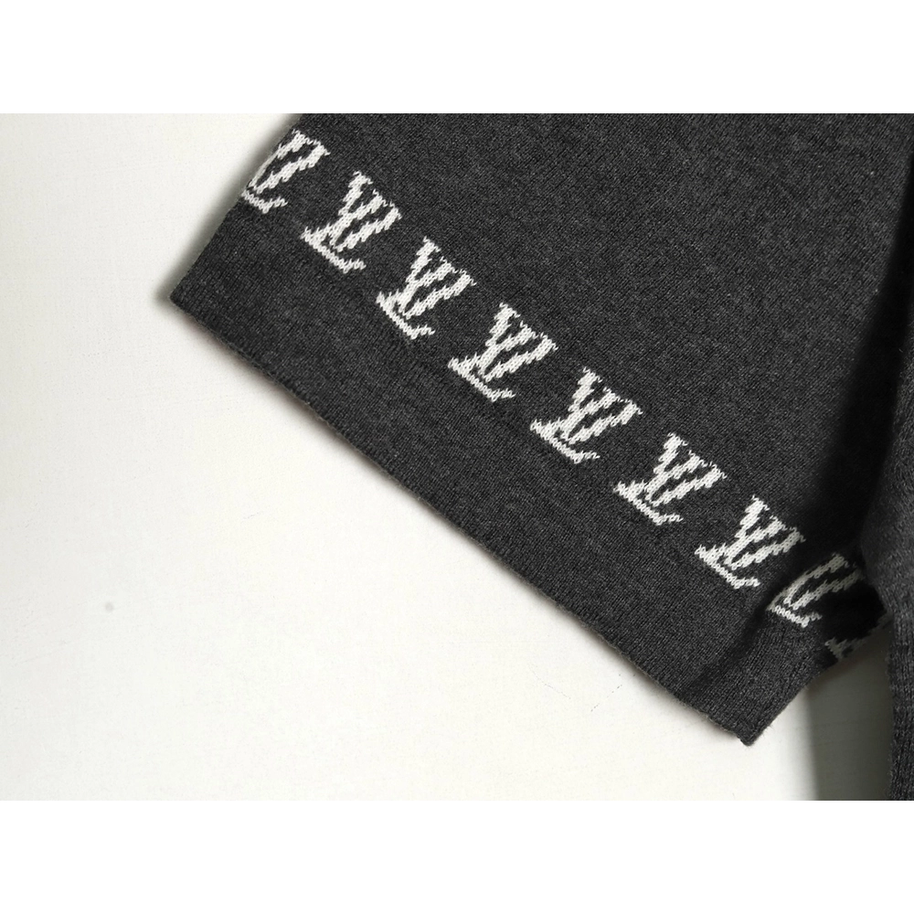 Louis Vuitton jacquard lettering logo short sleeves tsk1,Louis Vuitton