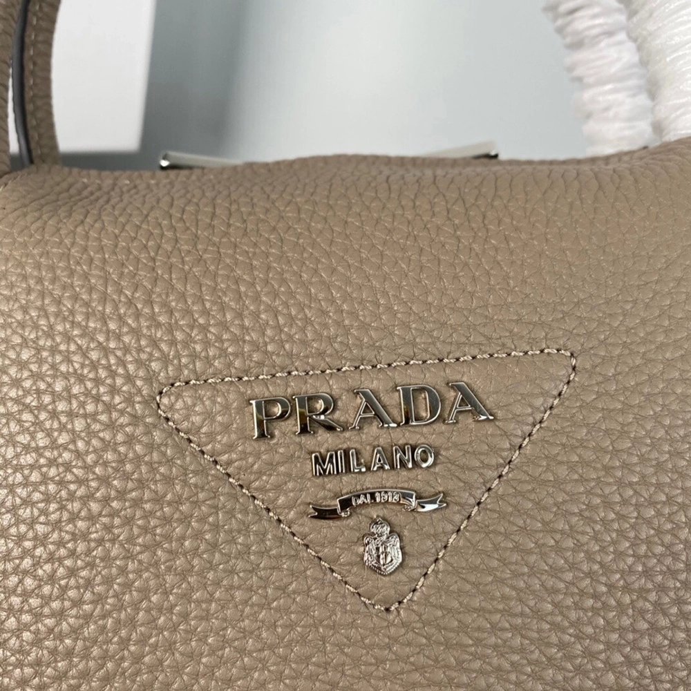 Prada Bags 1BC145 23X21X10cm