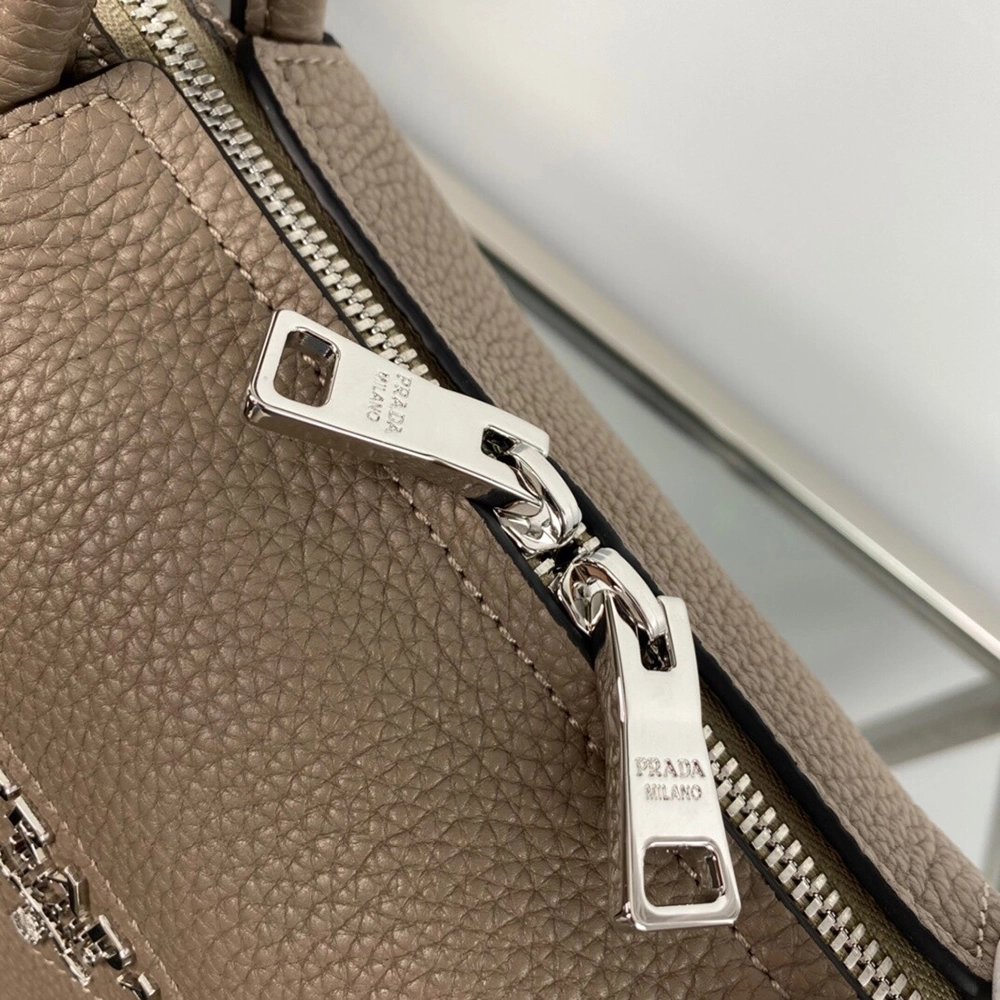 Prada Bags 1BC145 23X21X10cm