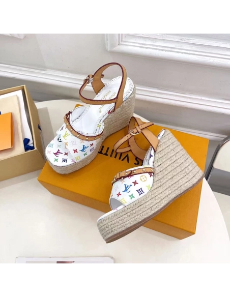 Louis Vuitton &amp; TM Helios Sandals,LOUIS VUITTON Sneakers