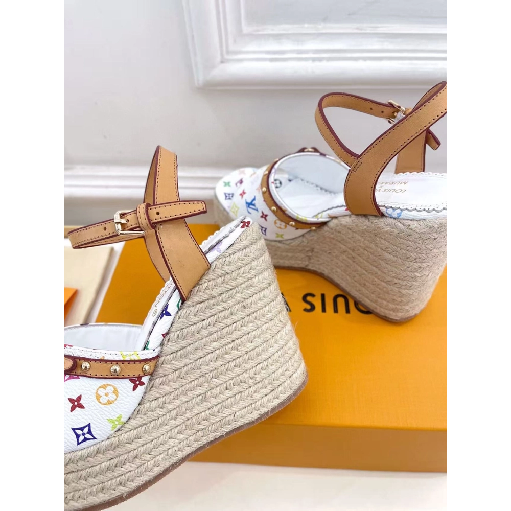 Louis Vuitton &amp; TM Helios Sandals,LOUIS VUITTON Sneakers