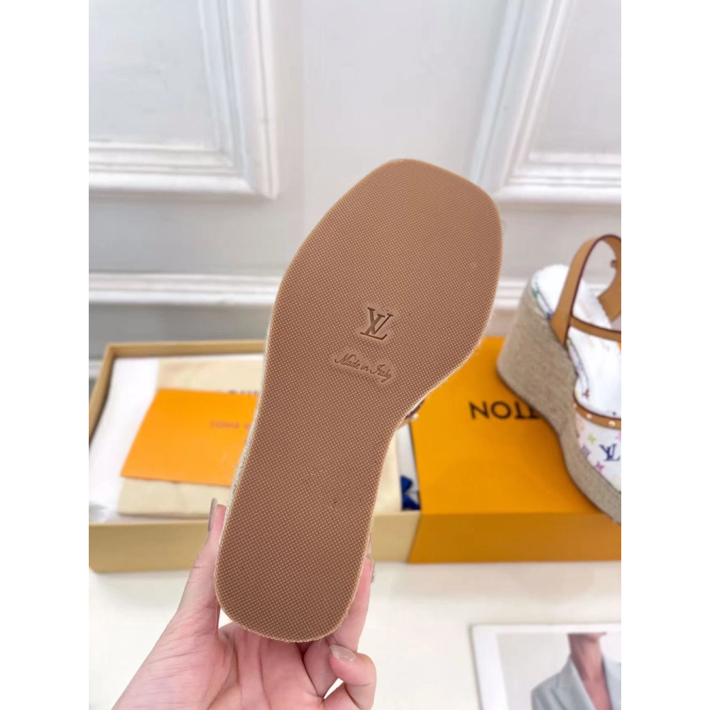 Louis Vuitton &amp; TM Helios Sandals,LOUIS VUITTON Sneakers