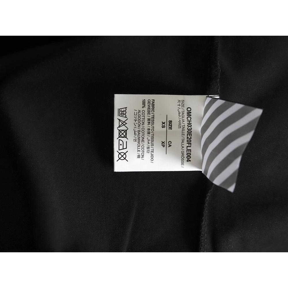 off white airport tape arrow print short sleeves,Off White