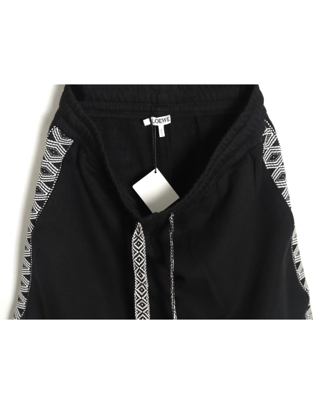 Loewe colorblock webbing logo embroidered shorts,Loewe
