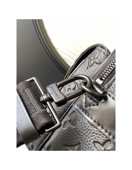 Louis Vuitton S Lock Messenger M58489 22X18X8cm,Louis Vuitton Bags,BAGS