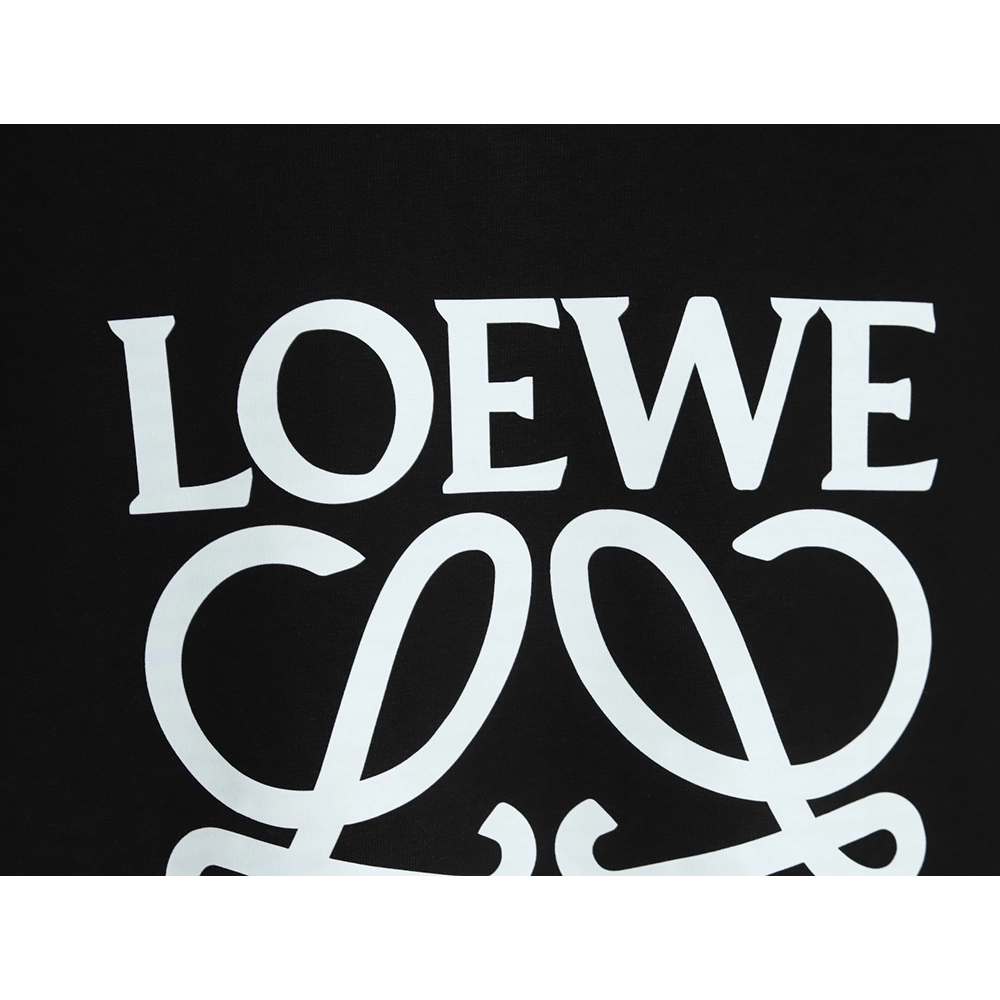 Loewe Fourleaf clover print shortsleeved Tshirt,Loewe T Shirt,Tshirt,APPAREL