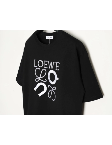 Loewe x On collaboration shortsleeved Tshirt,Loewe T Shirt,Tshirt,APPAREL