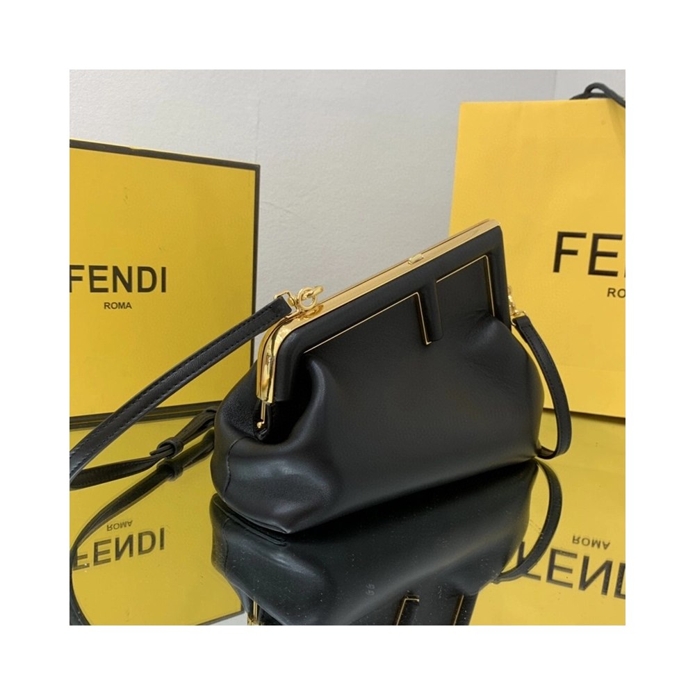 Fendi Bags 56829 26X9.5X18cm