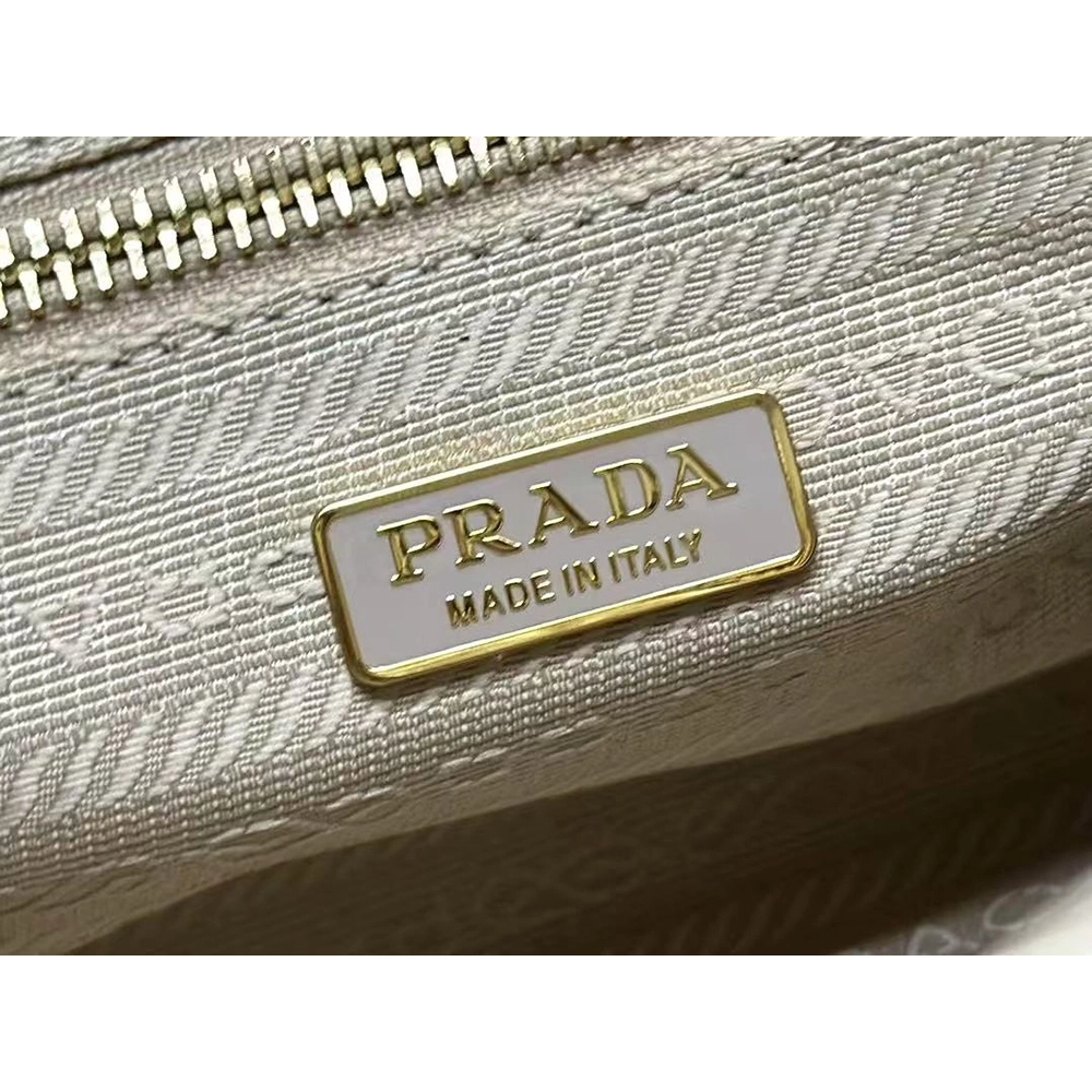 Prada Bonnie medium leather handbag 1BA426 32*15.5*12cm,Prada Bags