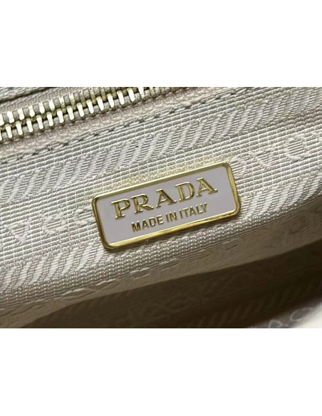 Prada Bonnie medium leather handbag 1BA426 32*15.5*12cm,Prada Bags