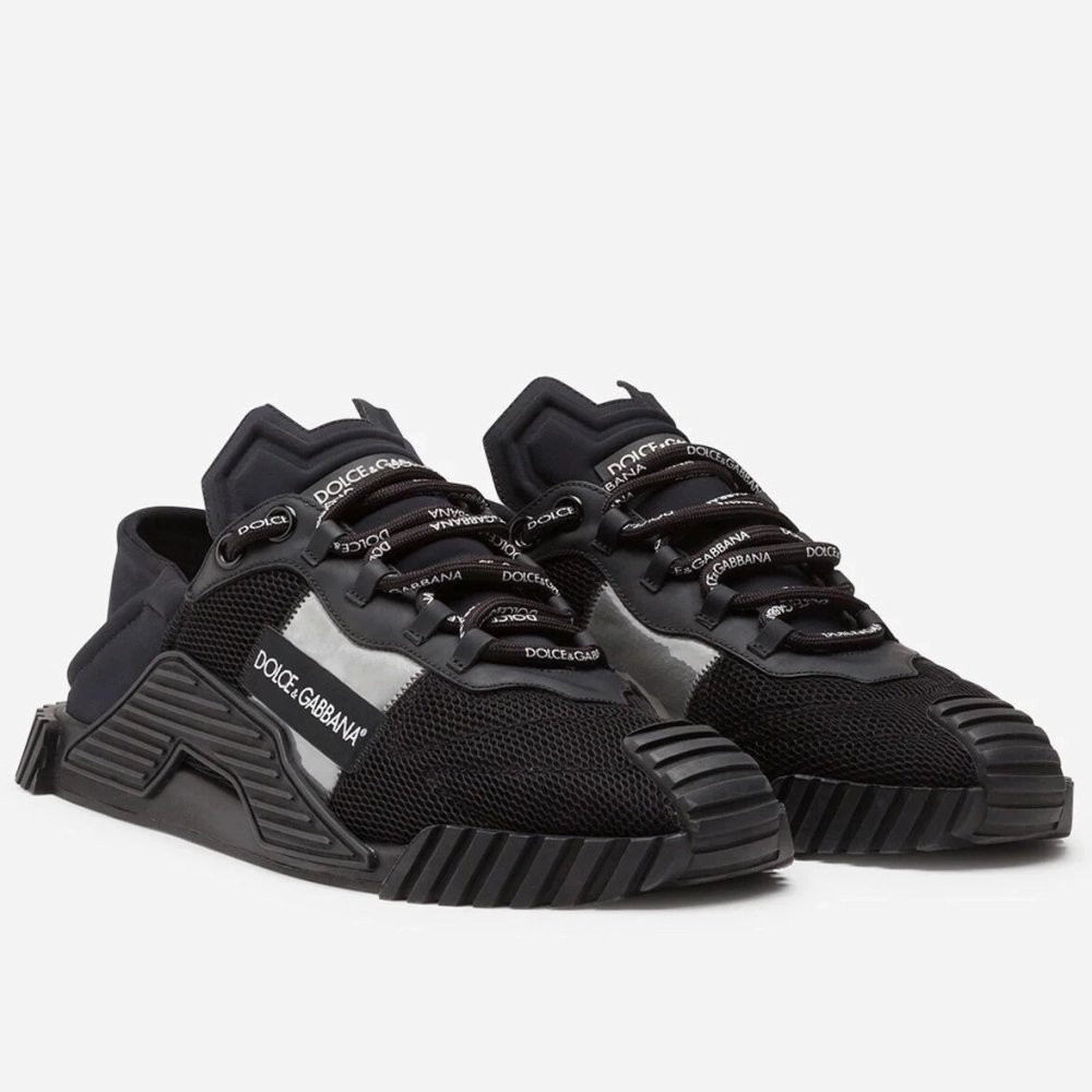 Dolce Gabbana Mens NS1 Slip-on Sneakers In Black Mesh
