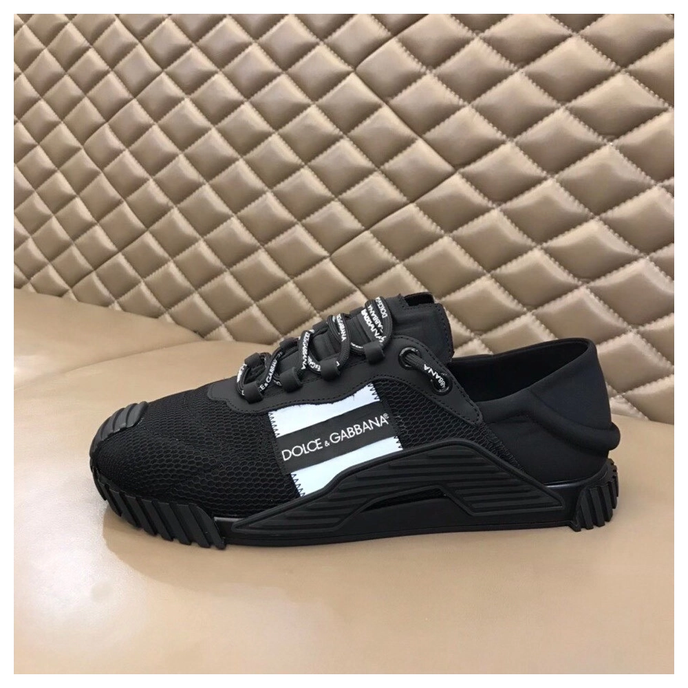 Dolce Gabbana Mens NS1 Slip-on Sneakers In Black Mesh