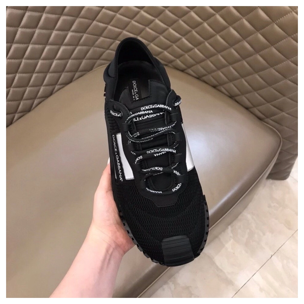 Dolce Gabbana Mens NS1 Slip-on Sneakers In Black Mesh