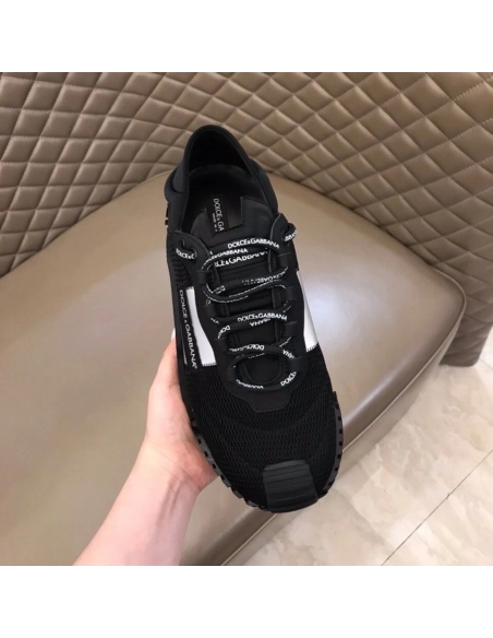 Dolce Gabbana Mens NS1 Slip-on Sneakers In Black Mesh