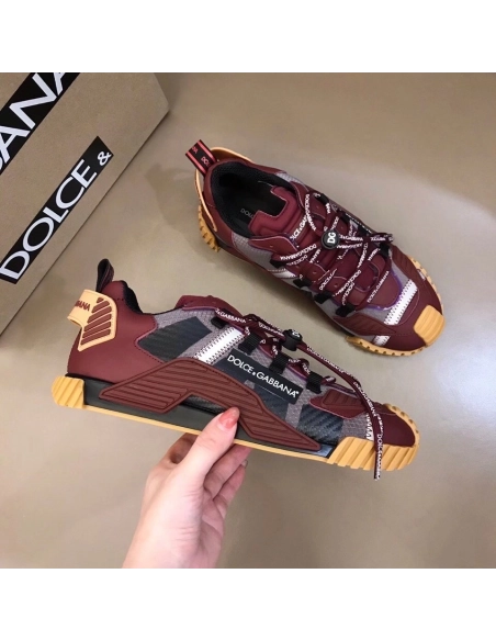 Dolce Gabbana Mens NS1 Sneakers In Bordeaux Fabric