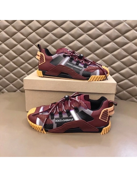 Dolce Gabbana Mens NS1 Sneakers In Bordeaux Fabric