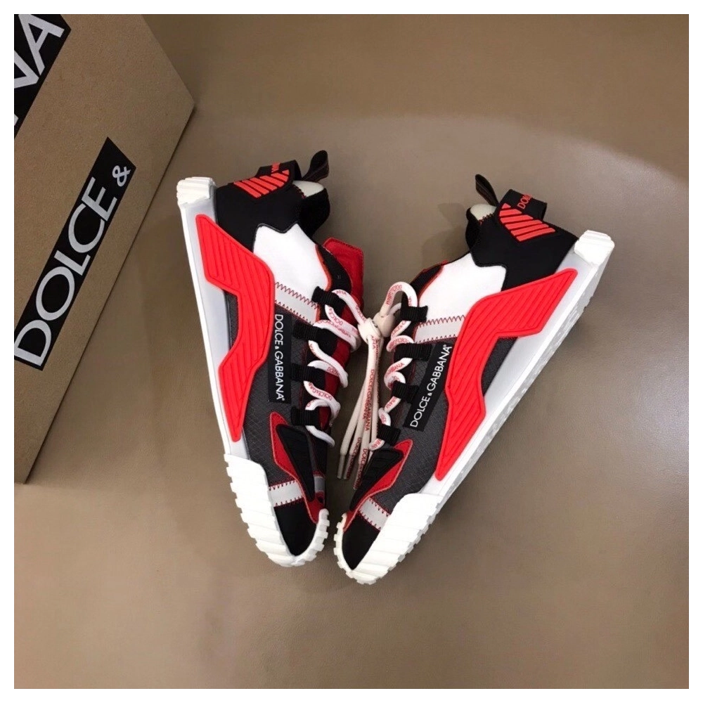 Dolce Gabbana Mens NS1 Sneakers In Red Fabric