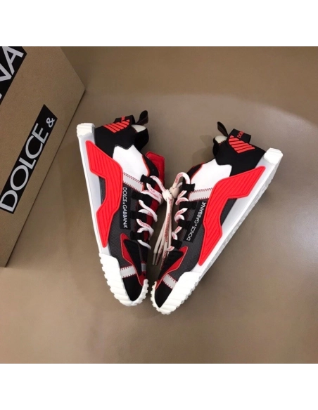 Dolce Gabbana Mens NS1 Sneakers In Red Fabric