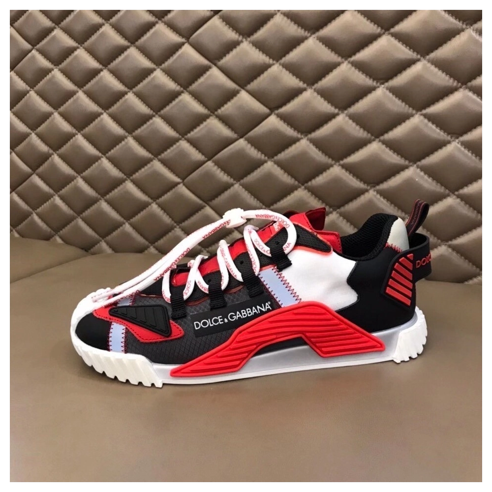 Dolce Gabbana Mens NS1 Sneakers In Red Fabric