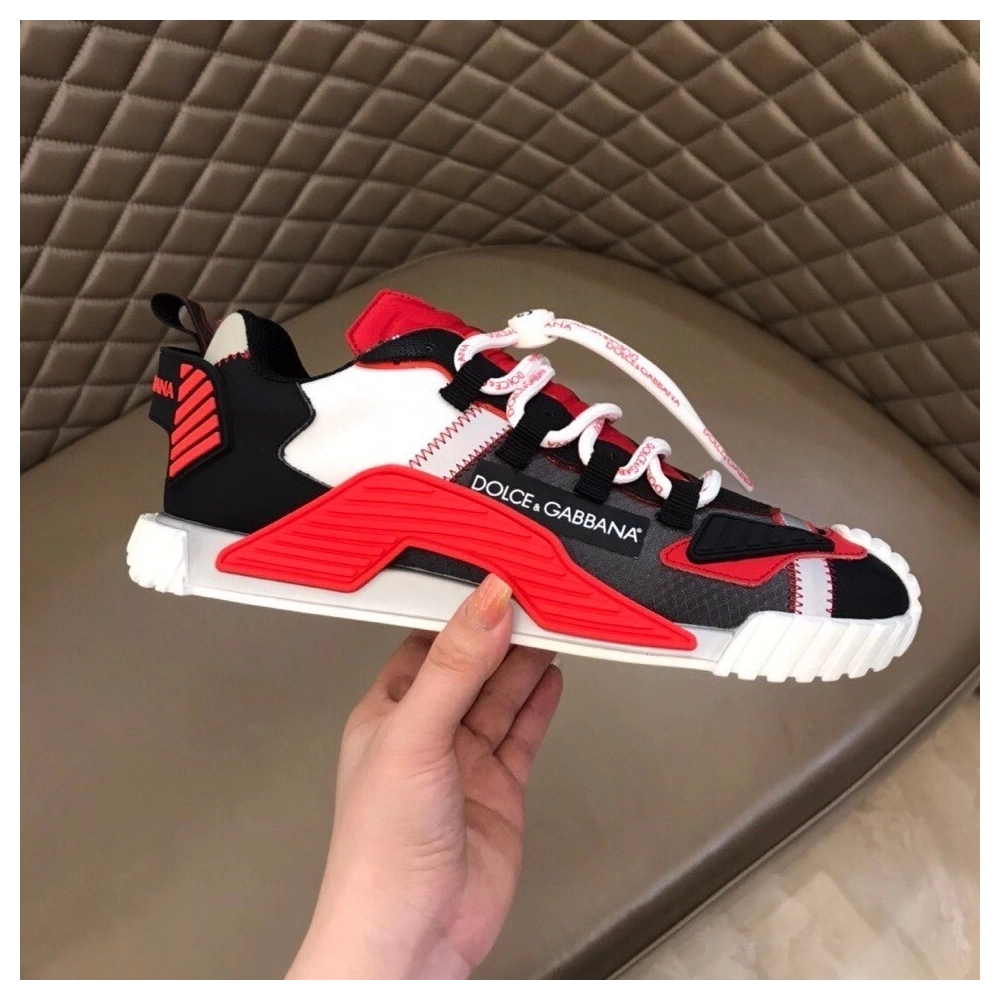 Dolce Gabbana Mens NS1 Sneakers In Red Fabric