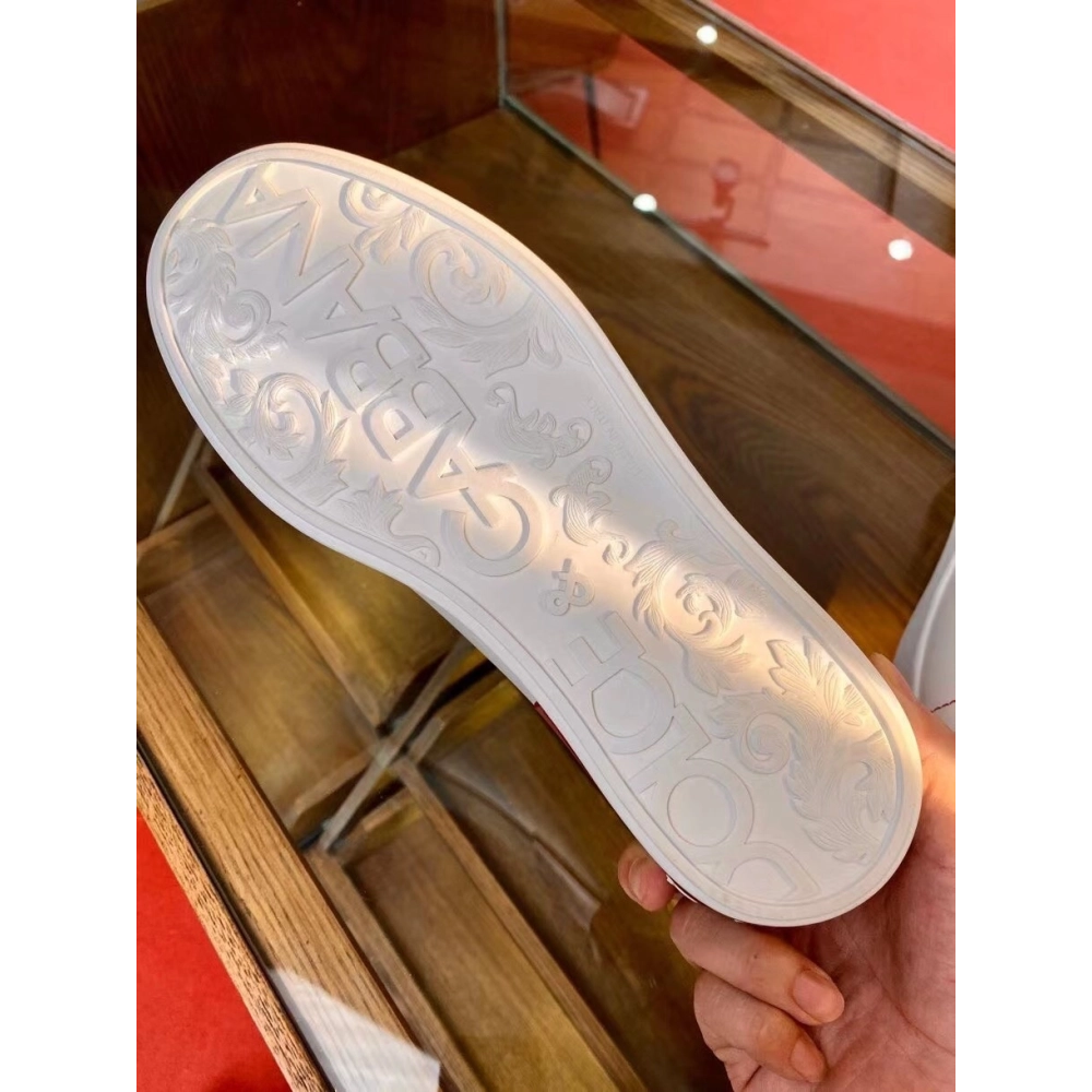 Dolce Gabbana Mens Portofino Sneakers with Red Branded