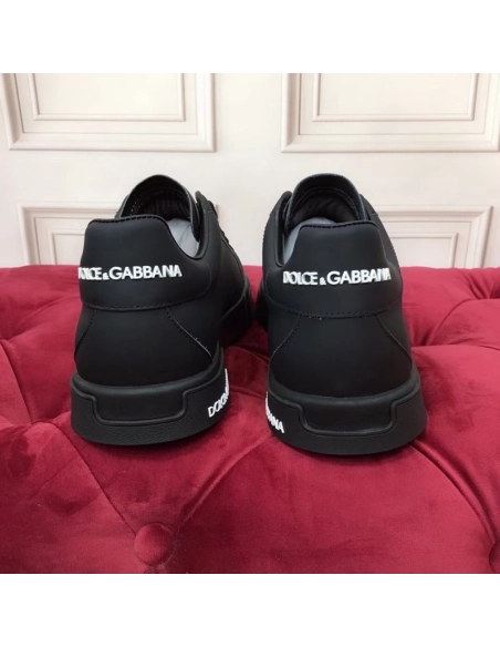 Dolce Gabbana Womens Portofino Sneakers In Black Leather