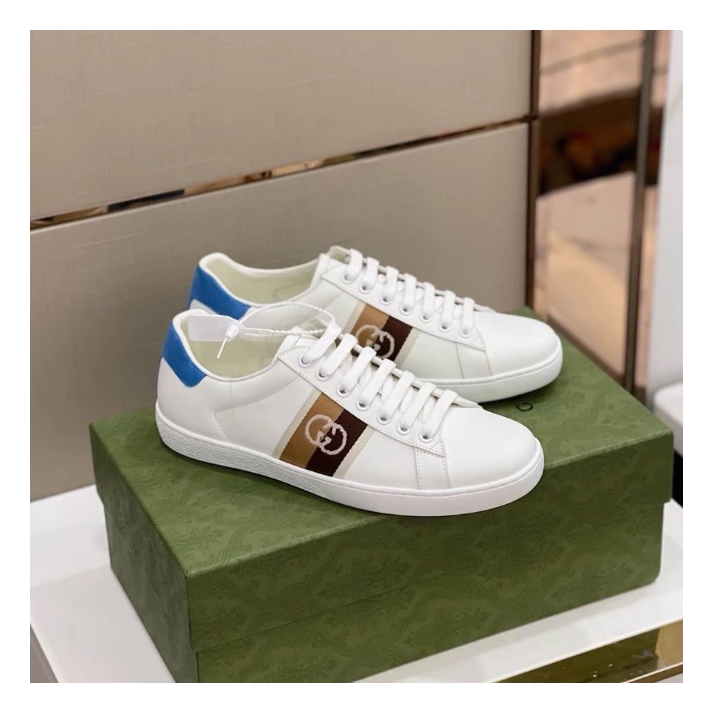 FashionStatement,GUCCI,IconicStyle,ItalianCraftsmanship,LuxuryFootwear,SNEAKER