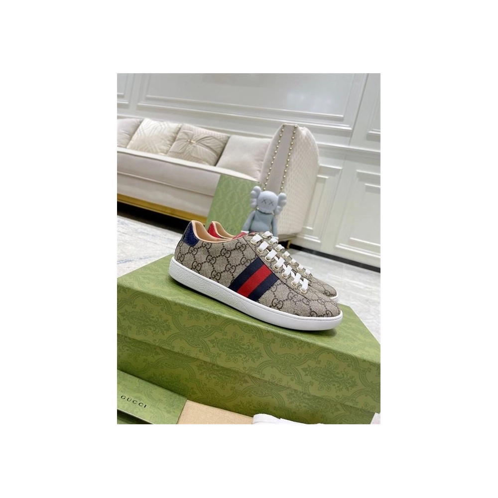 GUCCI,Lowtop,LuxuryFootwear,SNEAKER
