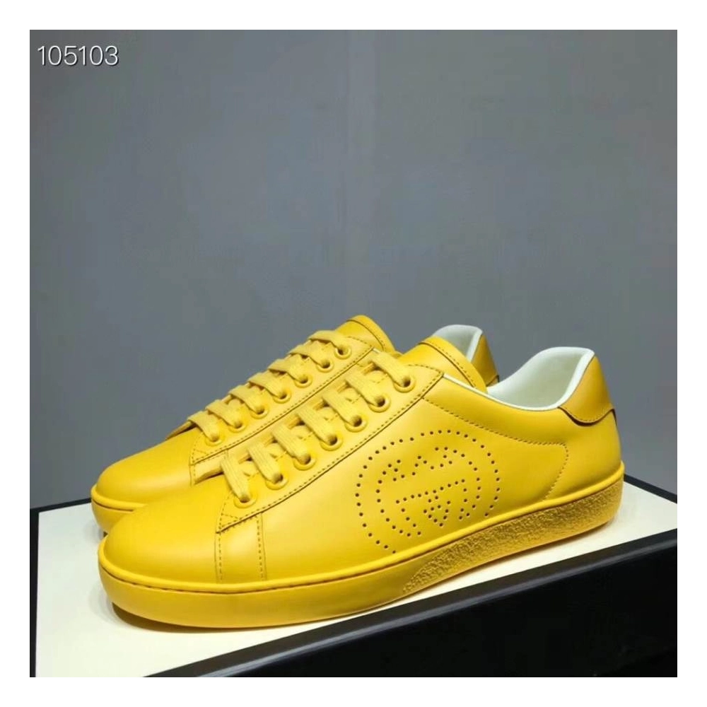FashionStatement,GUCCI,IconicStyle,ItalianCraftsmanship,LuxuryFootwear,SNEAKER