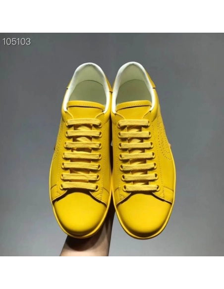 FashionStatement,GUCCI,IconicStyle,ItalianCraftsmanship,LuxuryFootwear,SNEAKER