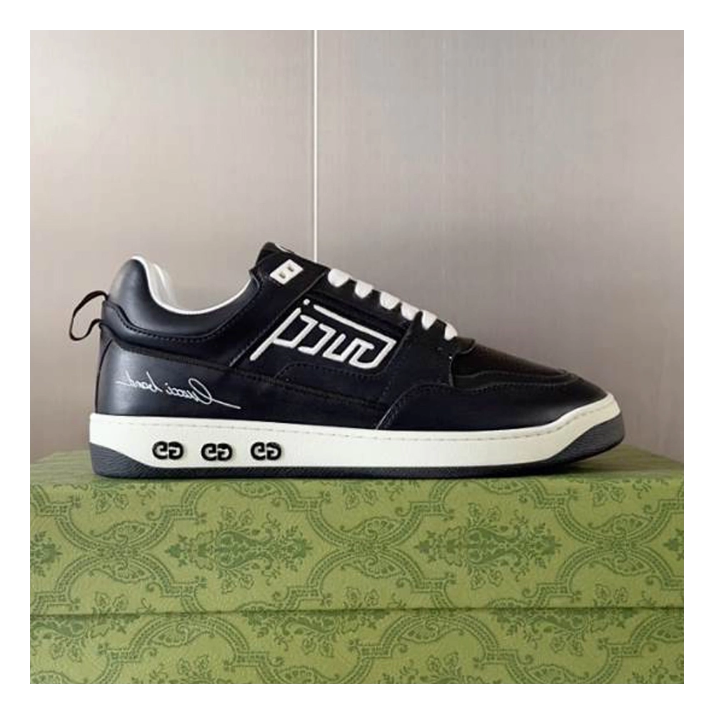 FashionStatement,GUCCI,IconicStyle,ItalianCraftsmanship,LuxuryFootwear,SNEAKER