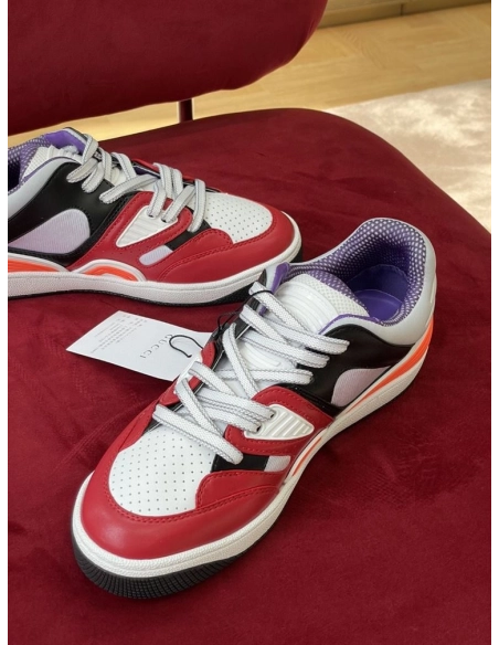 FashionStatement,GUCCI,LuxuryFootwear,SNEAKER