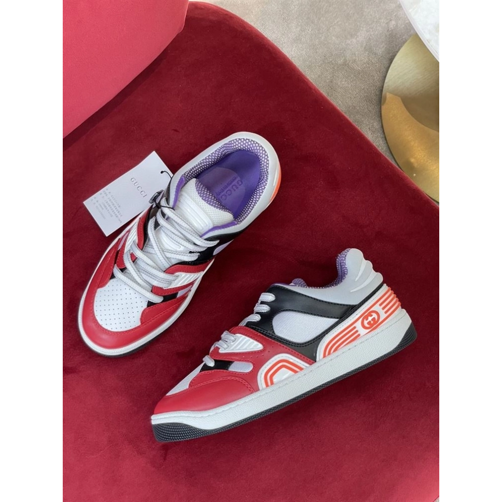 FashionStatement,GUCCI,LuxuryFootwear,SNEAKER