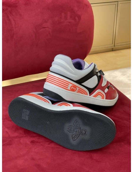 FashionStatement,GUCCI,LuxuryFootwear,SNEAKER