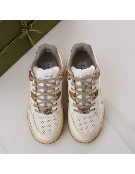 FashionStatement,GUCCI,IconicStyle,ItalianCraftsmanship,LuxuryFootwear,SNEAKER